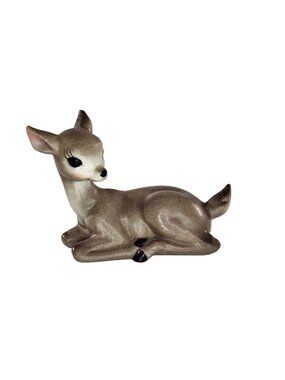 Josef Originals Doe Mama Deer Female Lying Down Miniature Figurine *Chip*
